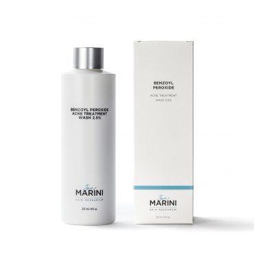 Jan Marini Benzoyl Peroxide Lotion is an effective antibacterial lotion that targets acne and acne-prone skin