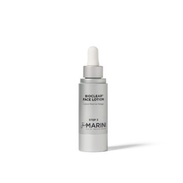 Jan Marini Bioclear Lotion
Resurface skin and manage acne breakouts